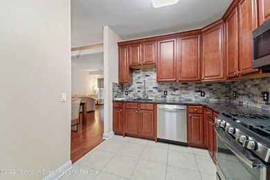 107 Bloomsbury Dr, Morganville, NJ 07751 - photo 7