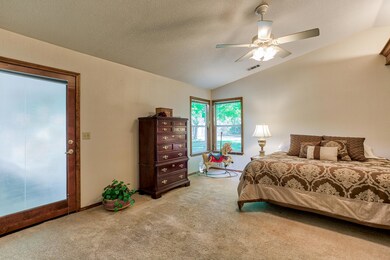 2053 Imelda Ct, Redding, CA 96001 - photo 6