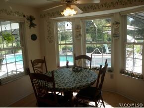 Eat-in Kitchen