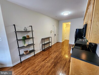 638 South St unit A, Philadelphia, PA 19147 - photo 5