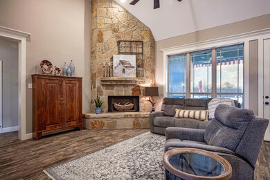 240 Etta Ln, Springtown, TX 76082 - photo 6