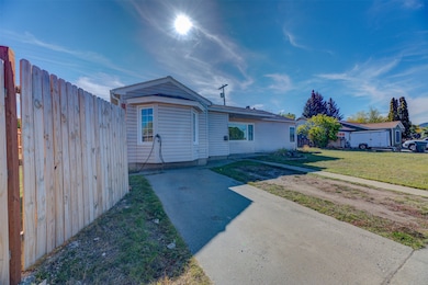 1815 9th Ave, Helena, MT 59601 - photo 3