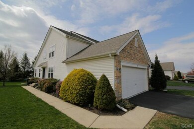 184 Park Ridge Dr, Easton, PA 18040 - photo 2