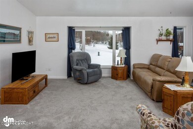 05-Living Room_DMD_4439