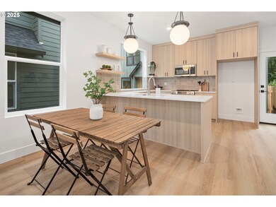 4029 SE Tibbetts St, Portland, OR 97202 - photo 5