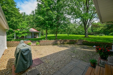 5131 Wooten Rd, Athens, OH 45701 - photo 5