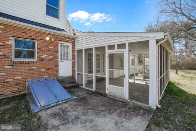 8002 Glendale Ct, Frederick, MD 21702 - photo 6
