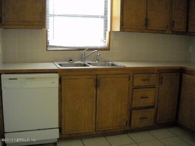 4352 Key Largo Dr, Jacksonville, FL 32218 - photo 5