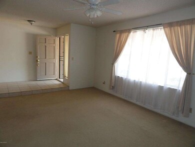 Lovely Laguna Home Photos 004