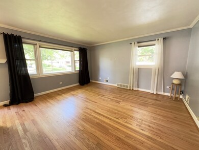 2531 Linden Ave, Waukegan, IL 60087 - photo 5