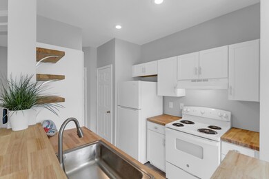 2221 Chatelain -Tidalcreekphoto- (12) -