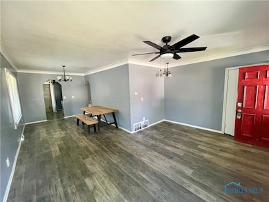 Living/ Dining area