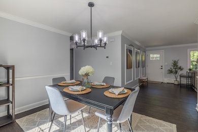 2428 Huntington Turnpike, Trumbull, CT 06611 - photo 7