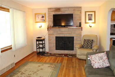 3717 Meadow Dr, Erie, PA 16506 - photo 5