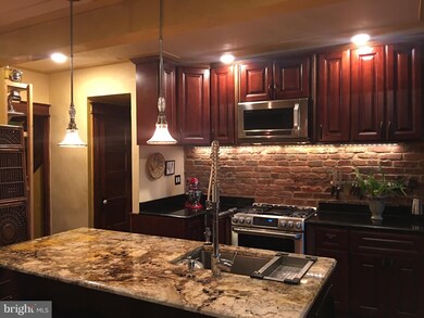 644 Franklin St NE, Washington, DC 20017 - photo 2