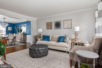 13109 Wheeler Way, Herndon, VA 20171 - photo 6