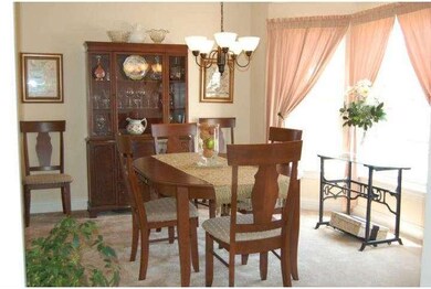 930 Emerald Downs, Garnet Valley, PA 19060 - photo 3