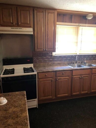 2719 Page St, Texarkana, TX 75501 - photo 5