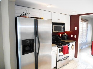 4604 Warren St unit 1, Davenport, IA 52806 - photo 7