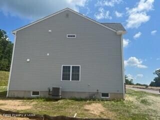 332 Long Run Rd, Drums, PA 18222 - photo 3