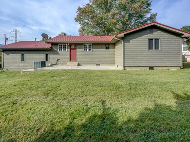 400 Twin Oaks Dr, Johnson City, TN 37601 - photo 7