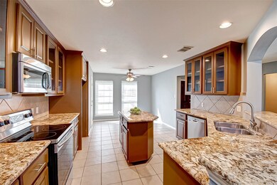 2114 Grand Brook Ct, Richmond, TX 77469 - photo 7