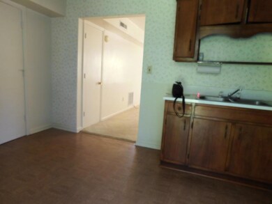 007 Unit 1 Kitchen