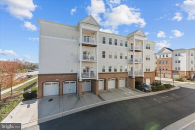 24636 Woolly Mammoth Terrace unit 400, Aldie, VA 20105 - photo 4
