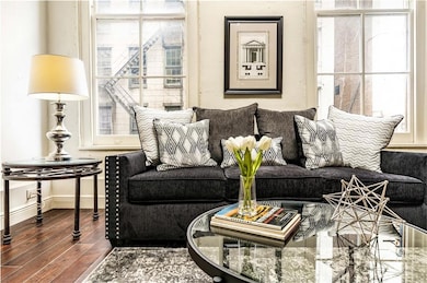 210 Decatur St unit 301, New Orleans, LA 70130 - photo 3