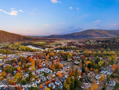 21 Wyoming Ave, Tunkhannock, PA 18657 - photo 4