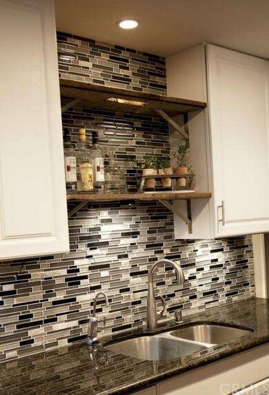 Modern, remodeled kitchen including new Granite, M
