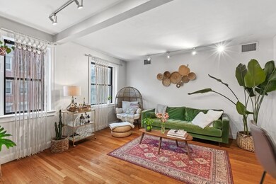 416 Hanover St unit 2, Boston, MA 02113 - photo 4