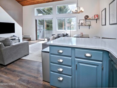 371-Nottingham-Rd-2B-MLS_10