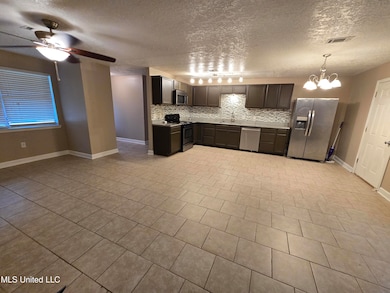 84 Woodforest Dr, Gulfport, MS 39503 - photo 3