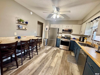 1805 85th Ave W, Rock Island, IL 61201 - photo 6