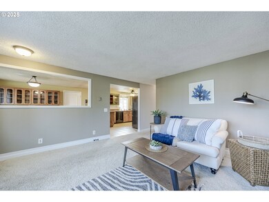 548 16th St, Springfield, OR 97477 - photo 6