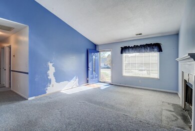 4633 Weybridge Ln Wilmington-large-004-0