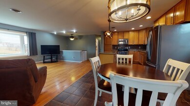 3826 Petersville Rd, Knoxville, MD 21758 - photo 6