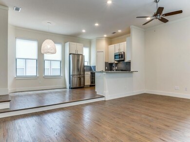 5905 Ross Ave unit 3, Dallas, TX 75206 - photo 4