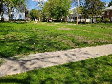 302 Cedar St NW, Elkader, IA 52043 - photo 2