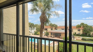 31-Balcony View