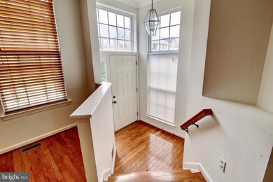 2604 Logan Wood Dr, Herndon, VA 20171 - photo 2