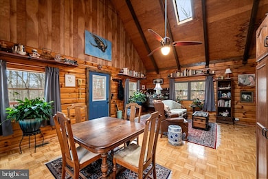 249 Crestview Ln, Berkeley Springs, WV 25411 - photo 7