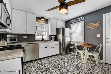 08-36OverhillDr_008