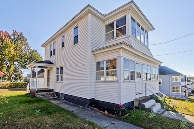 52 Prospect St, Ludlow, MA 01056 - photo 5