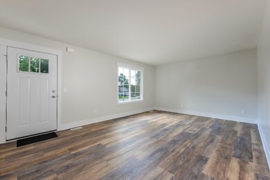 005-photo-living-room-6349615