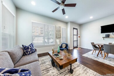 430 Clay St unit 2, San Antonio, TX 78204 - photo 6