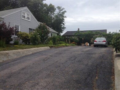 38 Beacon St, Cranston, RI 02910 - photo 3