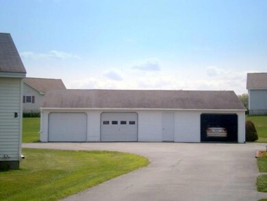 One car garage