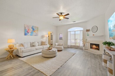 5118 Blanco Dr, Pearland, TX 77584 - photo 6